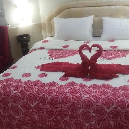 Jasmin Guest House Pattaya Extérieur photo